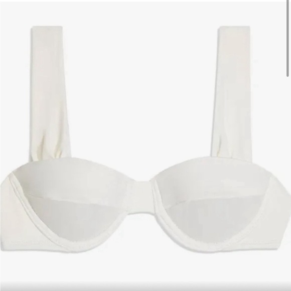 ✨NWT✨ WeWoreWhat Claudia Bikini Top - Picture 1 of 5